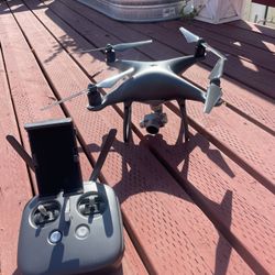 DJI Phantom 4 Pro GL300F - Obsidian Edition for Sale in Castro