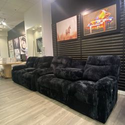 Gorgeous Recliners Onsale For $1499 Ask For Details 
