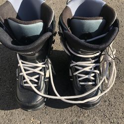 Like New Ride Snowboard Boots