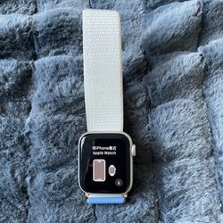 Apple Watch SE 