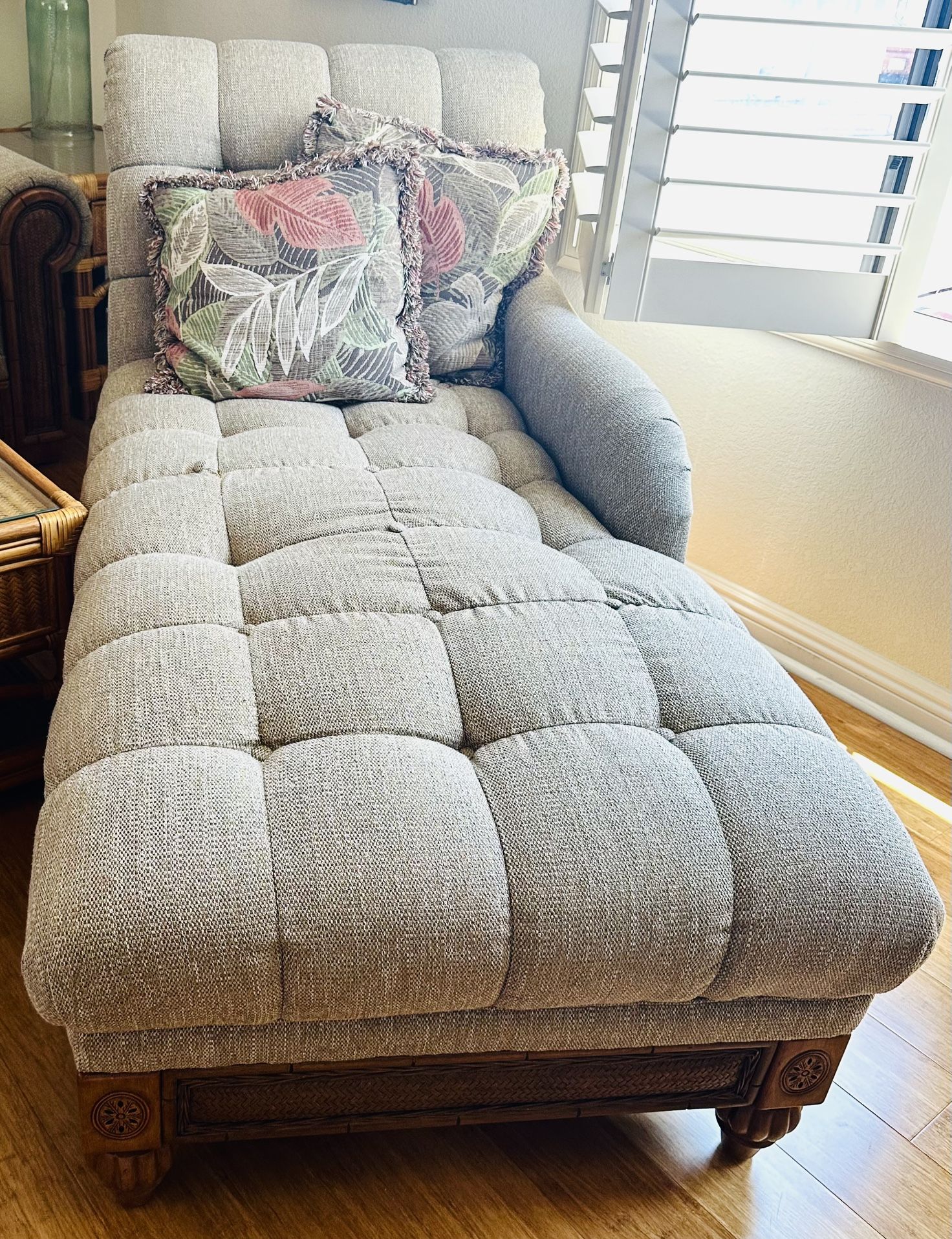 Chaise Lounge