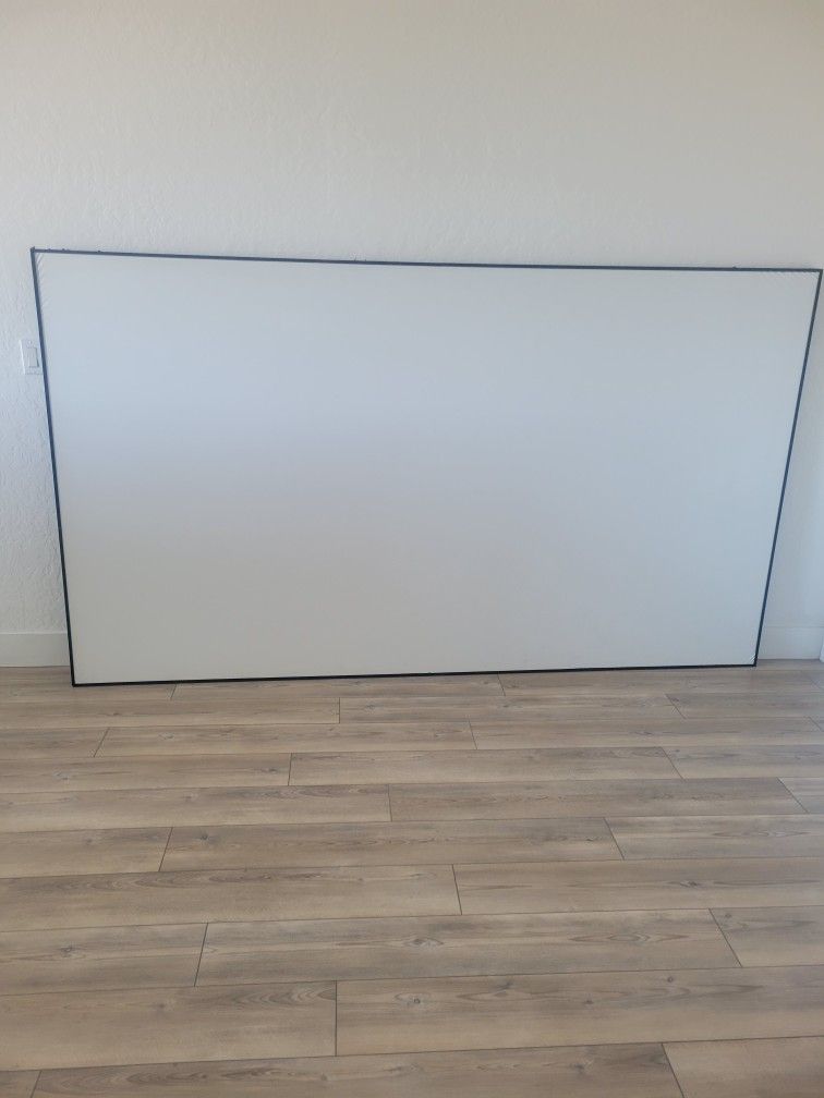 *** Projector Screen 180" ***