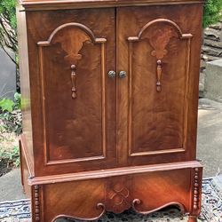 Victorian Wood Cabinet 