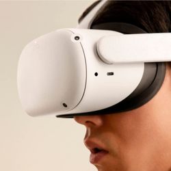 Meta Quest 2 VR Headset 128 GB with VR Games Iron Man & Resident Evil, Free Carrying Case And Comfort Battery Head Strap