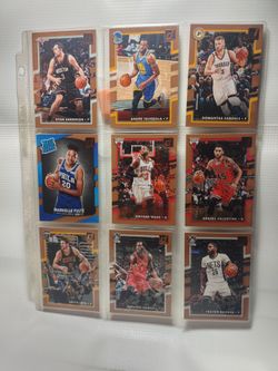Bundle of mixed basketball cards
