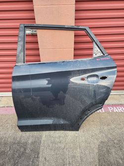2016 -2021 Hyundai Tucson left rear door OEM