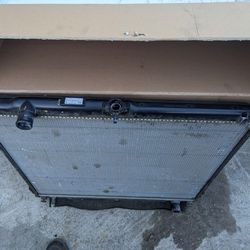 5.7L V8 Tundra Radiator