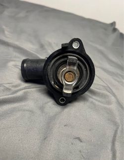 Chrysler300 Thermostat