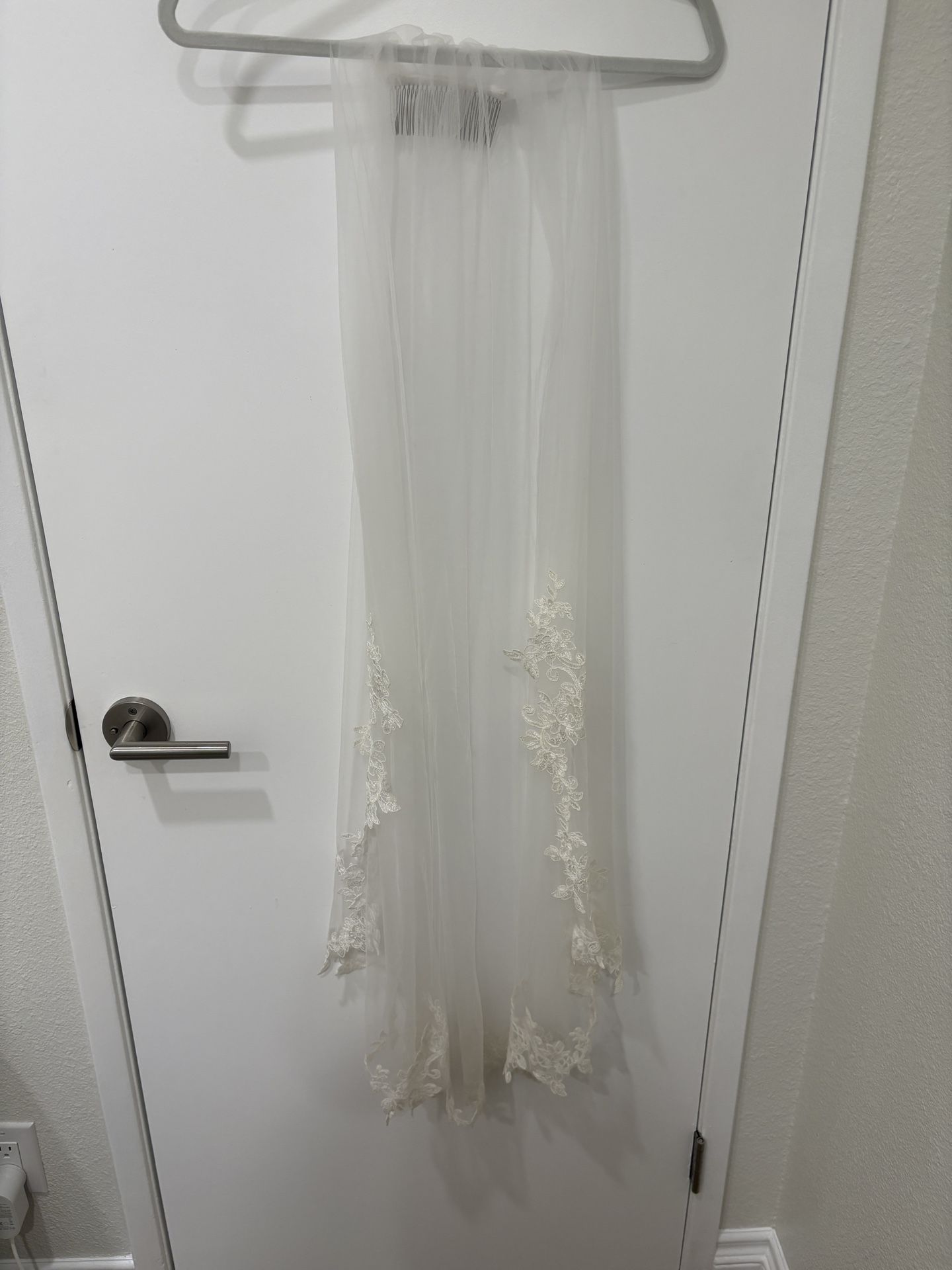 Veil Fingertip - Off White