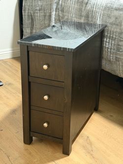 Night stand