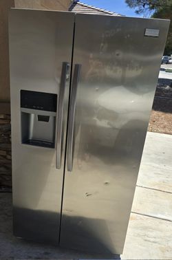Frigidaire Refrigerator