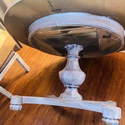 Solid Wood Weathered Farmhouse Dining Table With 4 Matching Chairs