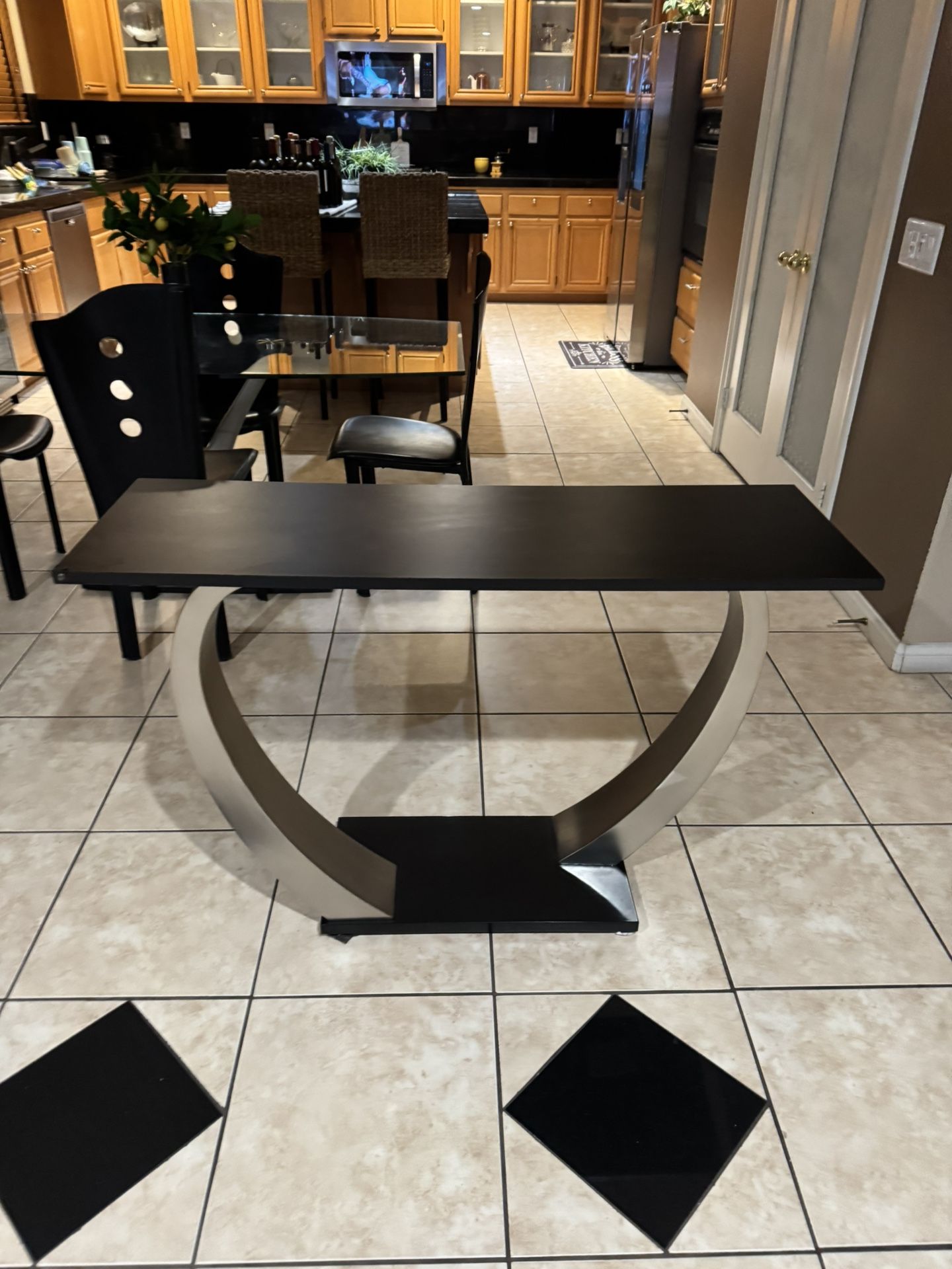 Silver & Black Contempo Sofa Table