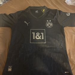 Dortmund Kit all black