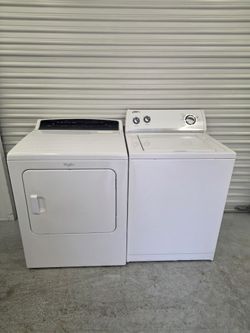 Whirlpool washer and dryer  like new very good condition you 60 days warranty