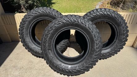 33” Yokohama mud terrain tires