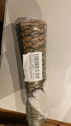 Coated chicken wire with gloves
