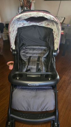 Graco stroller with purple details