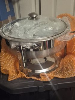 Chafing Dish Brand New w Burner