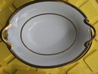 Noritake Gold Noir Pattern