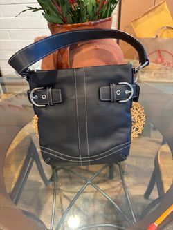 Vintage Soho Coach bag