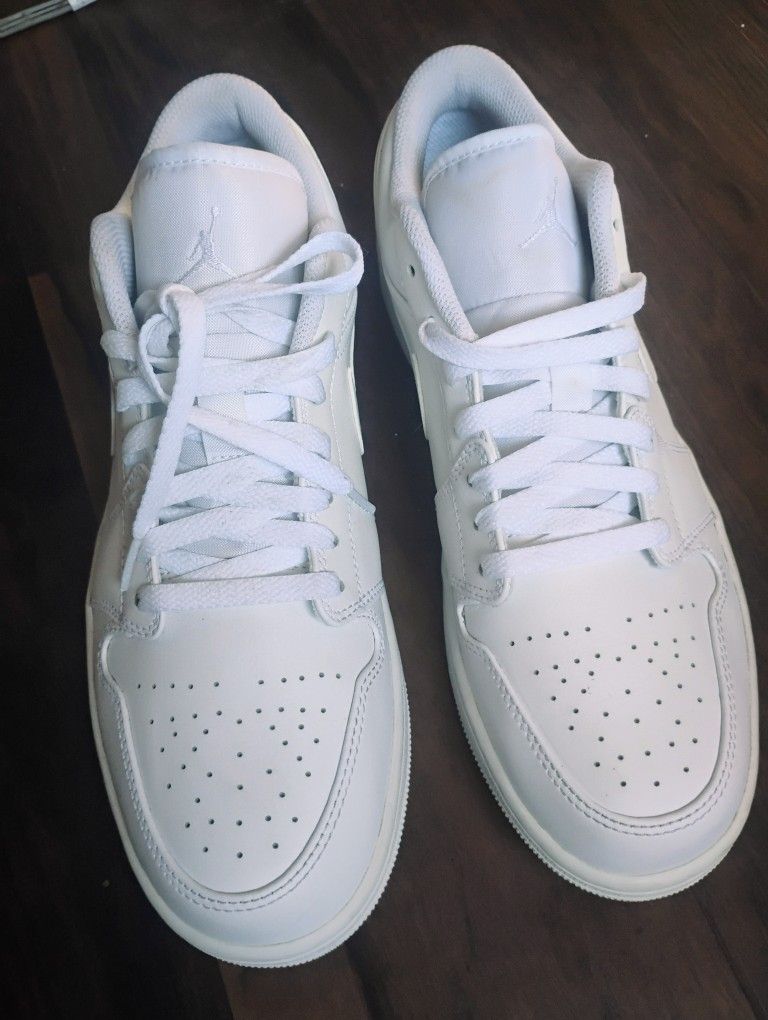 Jordan 1 Low Triple White Men's Size 10.5