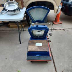 Antique DASCO scale