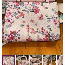 Guess Los Angeles Floral Purse