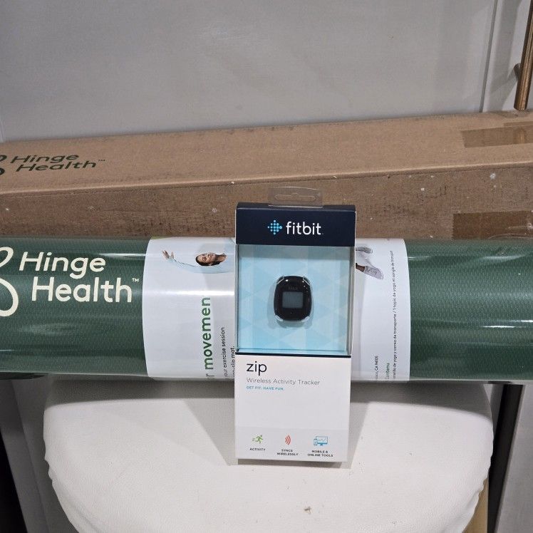 Fitbit ZIP Wireless Activity Tracker