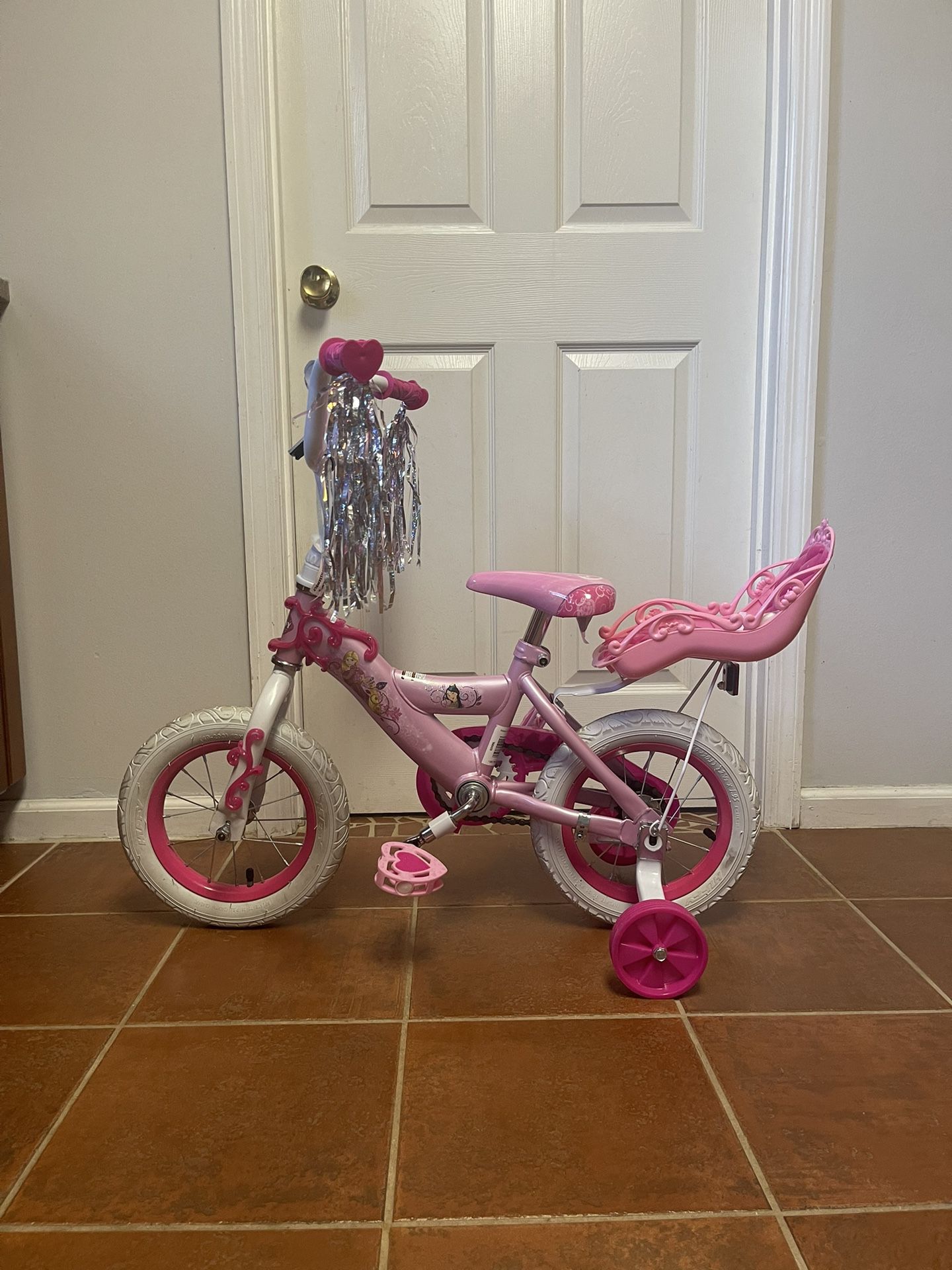 12” Disney Princess Bike w/ Helmet And Pads 