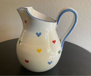 Vintage Hand-Painted Ceramic Pitcher – Hearts Pattern