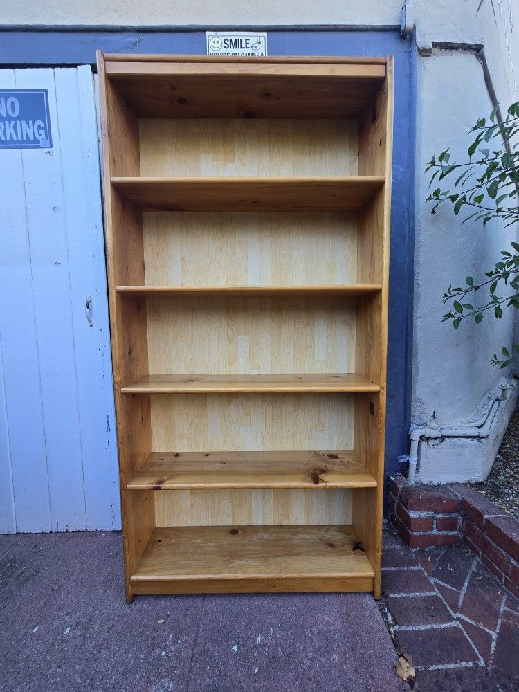 Shelving Unit