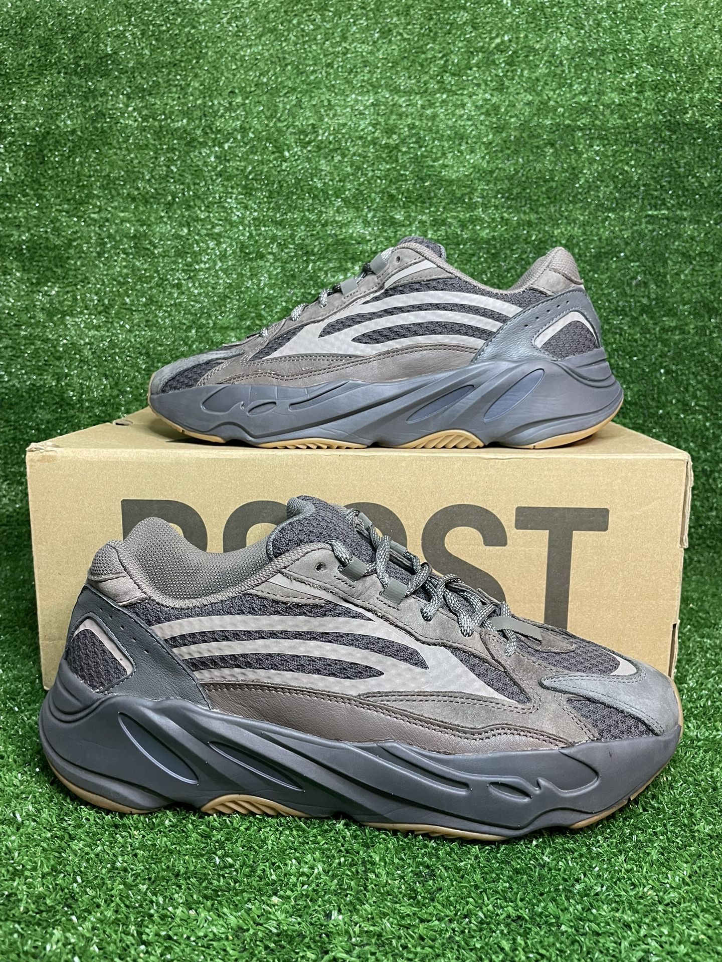 Yeezy 700