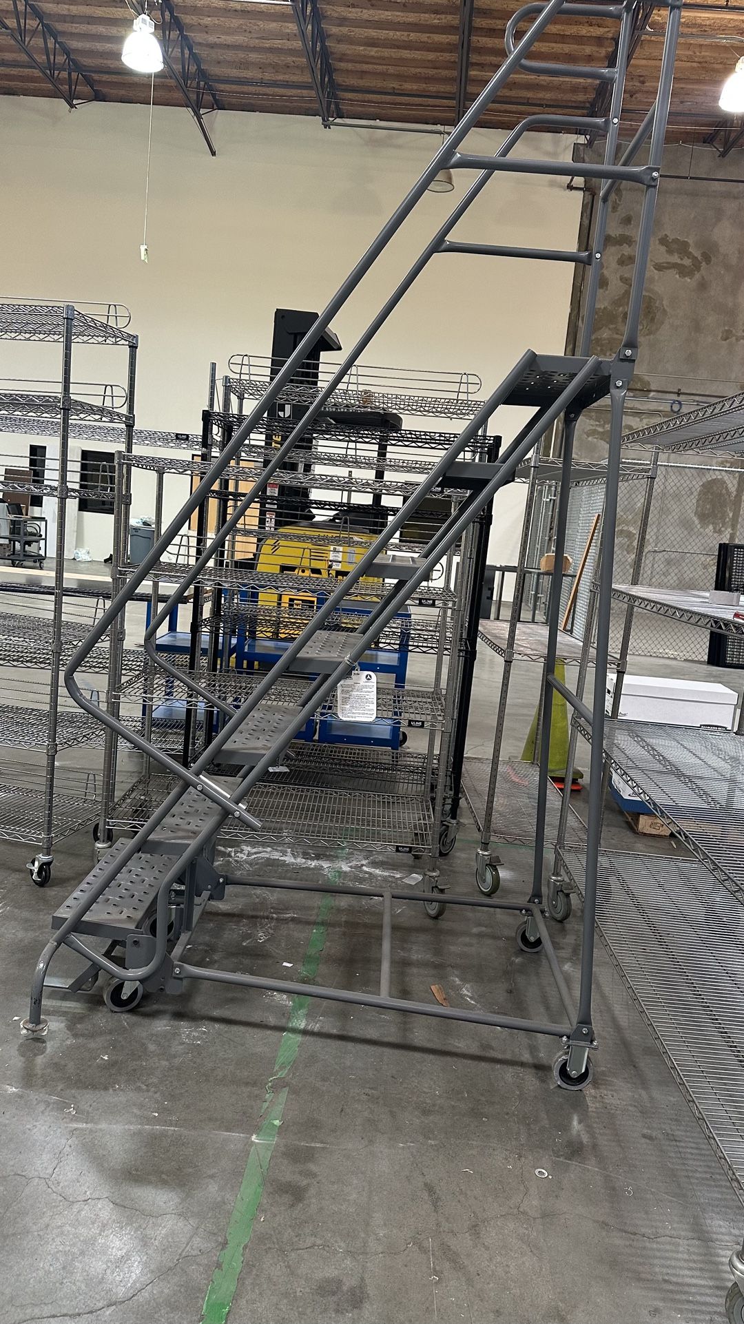 Rolling Carts, Racks, Ladders, Etc For Sale