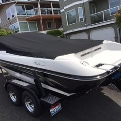 2004 Milan 20.5ft Boat