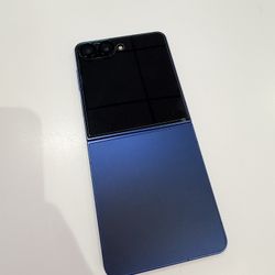Samsung Z Flip 7 Unlocked