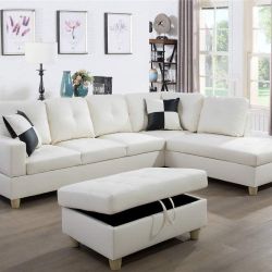 White Sectional w/ Storage Ottoman (Right Chaise)🔥Clearance🔥 Save $130👍90 days FREE FINANCING ❗NO CREDIT CHECK❗ 