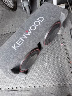 12” kenwood subwoofers  with box