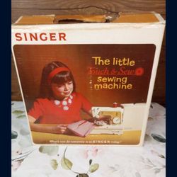 Singer Little Touch & Sew Sewing Machine w/ Box and Instruction Manual