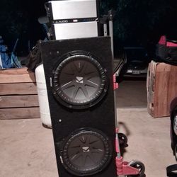 Kicker Comp R 12s. And JL AUDIO  JD1000/1