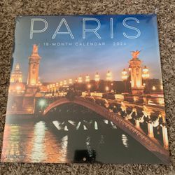Paris 2024 - 18 Month Calendar