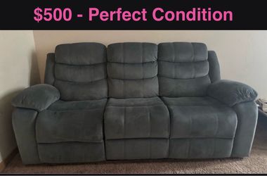 Reclining Full Size Sofa and Love Seat Couch Set