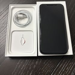 iPhone 11 64GB  Black Unlocked 