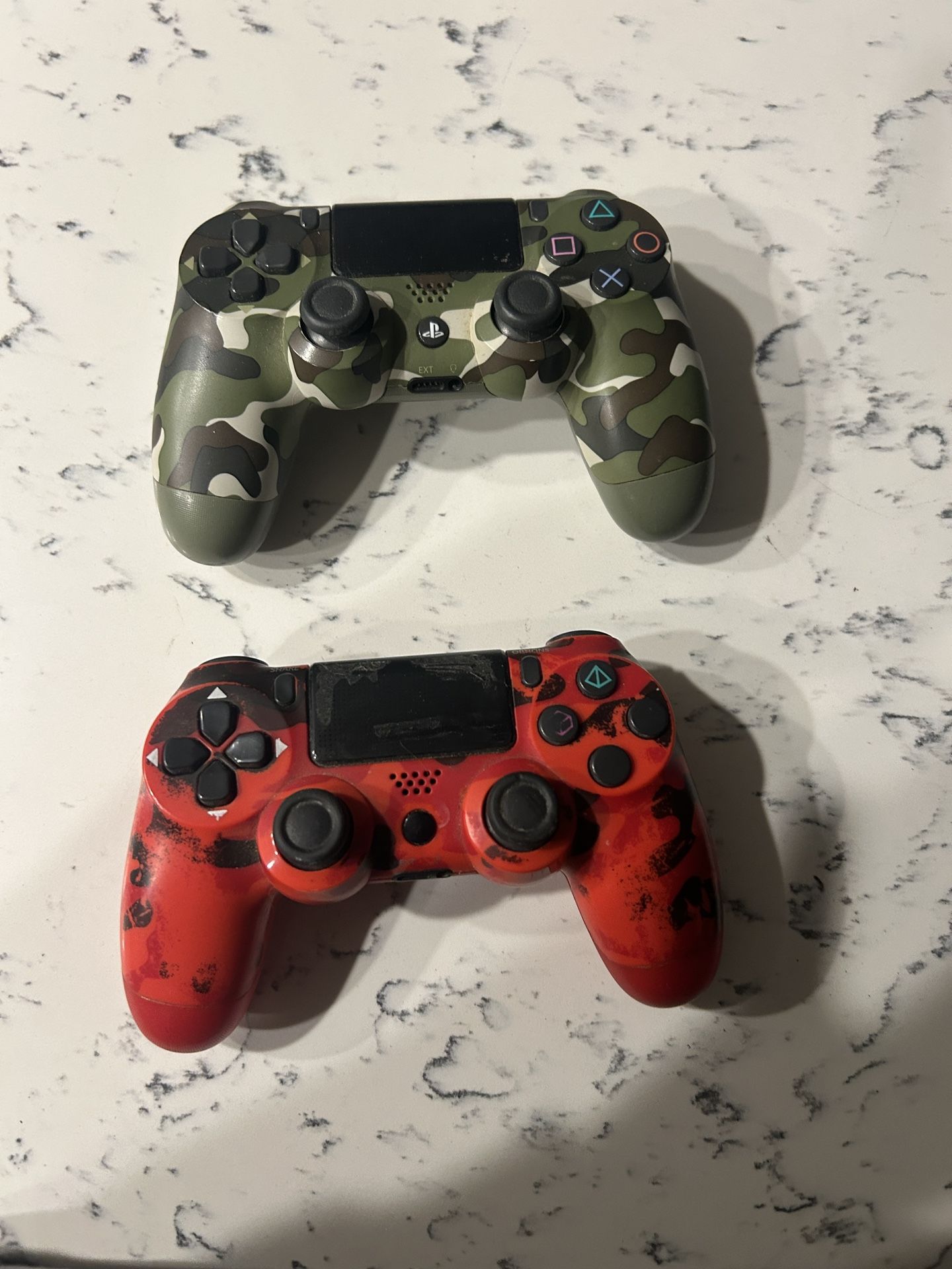 PS4 Controllers