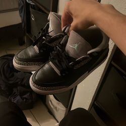 Jordan 3 Green Glow  Size 9 