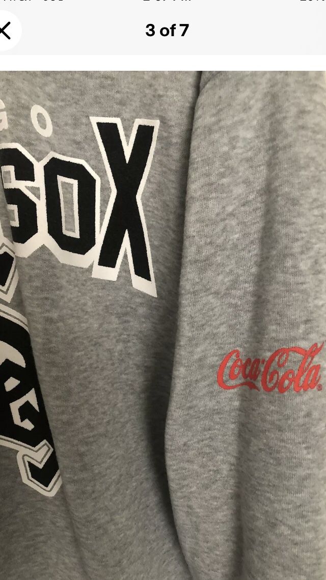 CHICAGO WHITE SOX GREY CREWNECK SWEATSHIRT STADIUM GIVEAWAY MAY 1, 2022 for  Sale in Chicago, IL - OfferUp