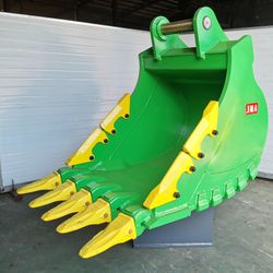 Excavator Hitachi ZX 300 Heavy Duty Rock Bucket 48 Inches Width