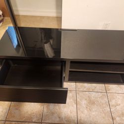 Mesa Para Televisión