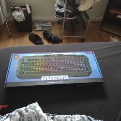 LED USB Connection Key Board ( Brand New)  Unopened Box