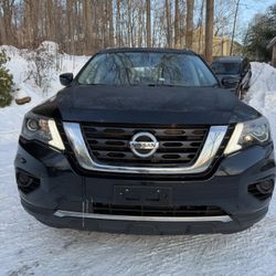 2020 Nissan Pathfinder